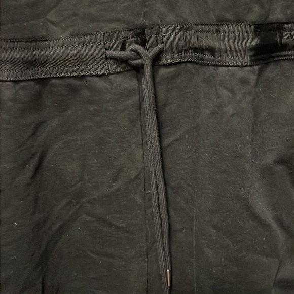 NWT long sleeve black jumper - Picture 5 of 5